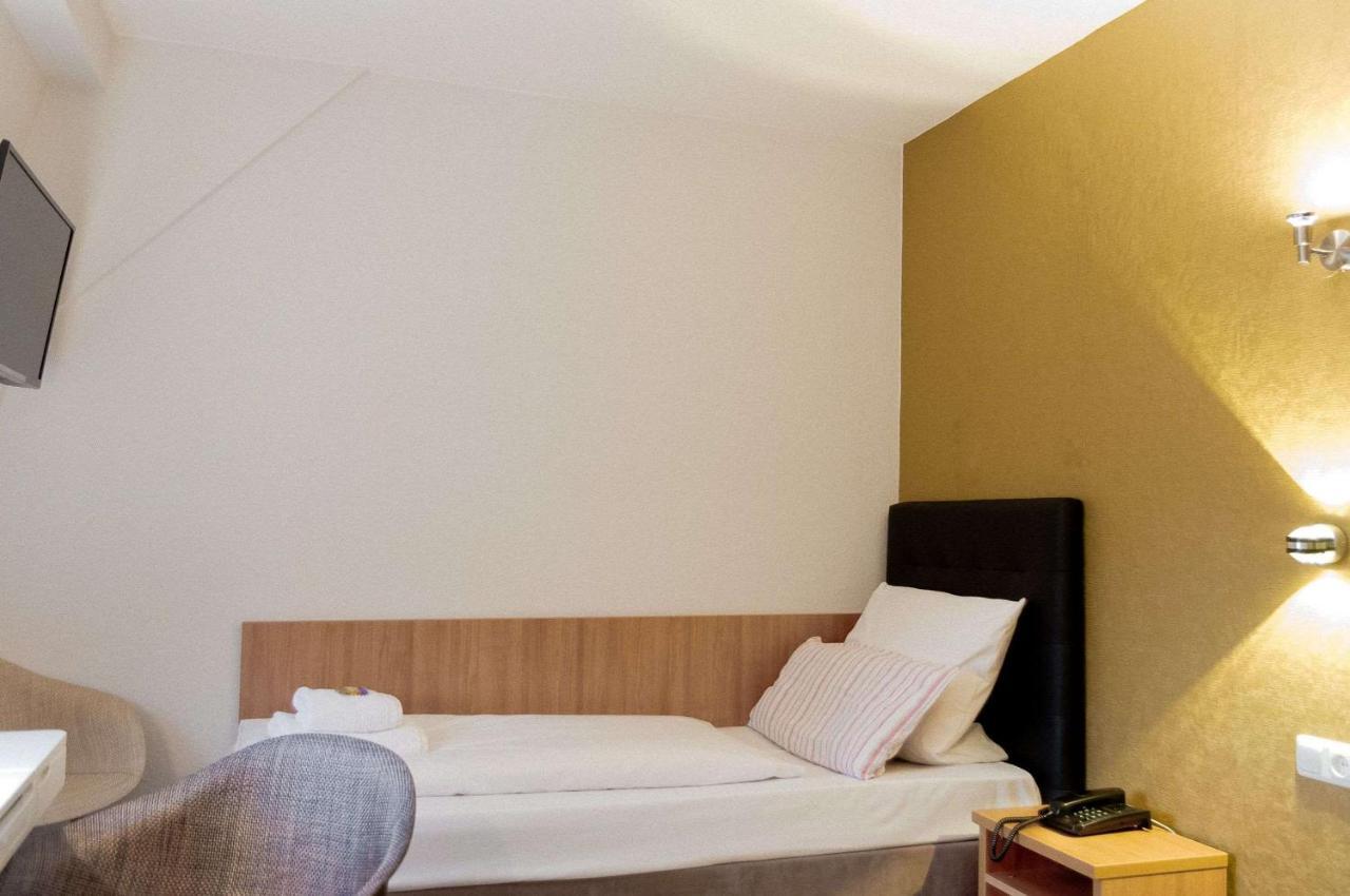 Arthotel Ana Gold Augsburg Exterior photo